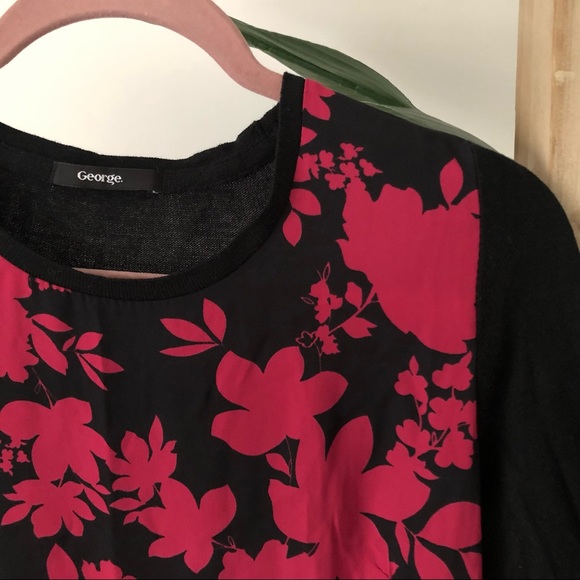 🌸Cute 3/4 sleeve floral print top - Picture 2 of 2